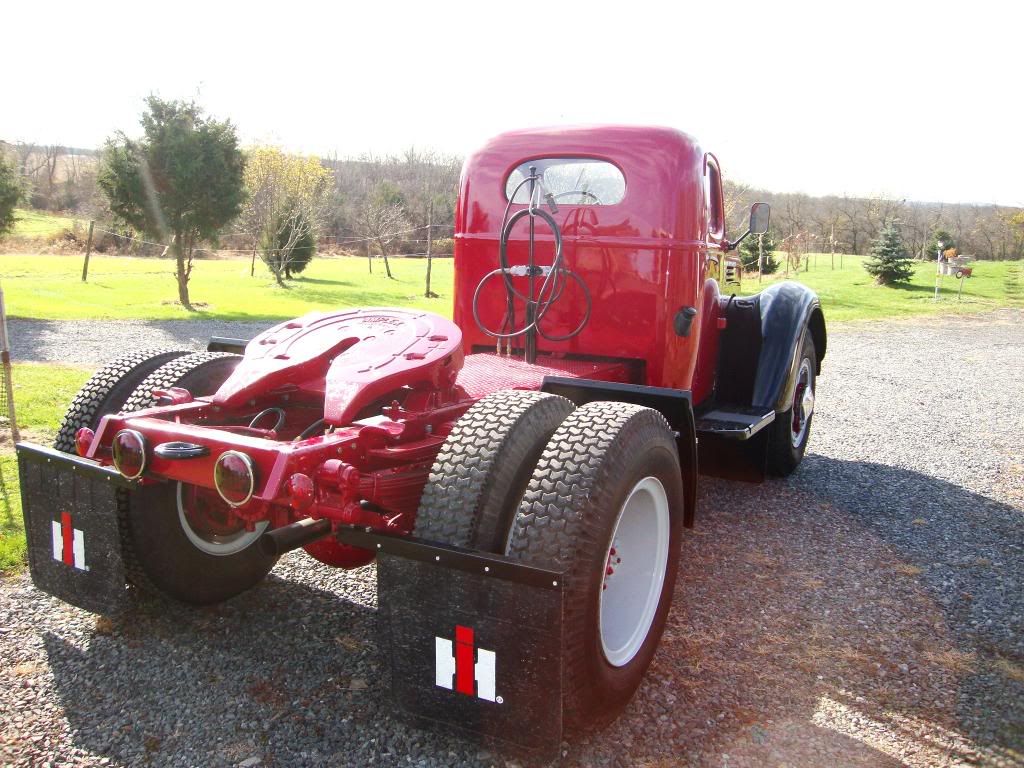1949 KB 11 International Single Axle Tractor
