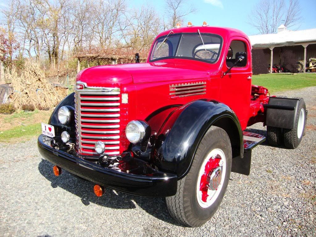 1949 KB 11 International Single Axle Tractor