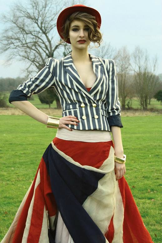 http://i570.photobucket.com/albums/ss145/KatGriseusNBK/Union20Jack20Dress20House20of20Hann.jpg