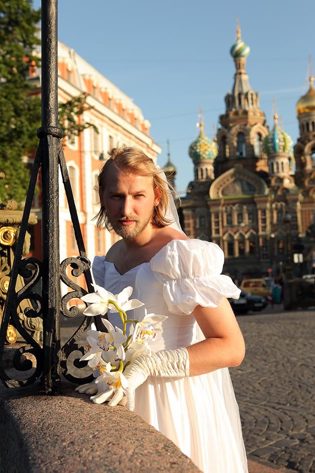 lady in white