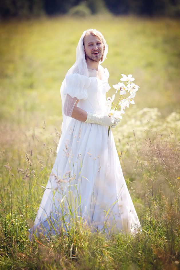 lady in white