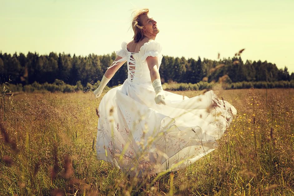 lady in white