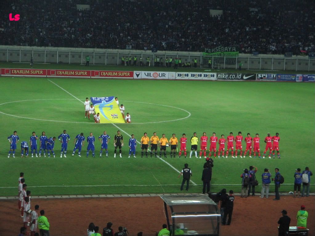 Persib Bandung vs PSM Makassar