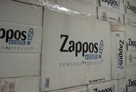 《三双鞋》：Zappos创始人的心路历程